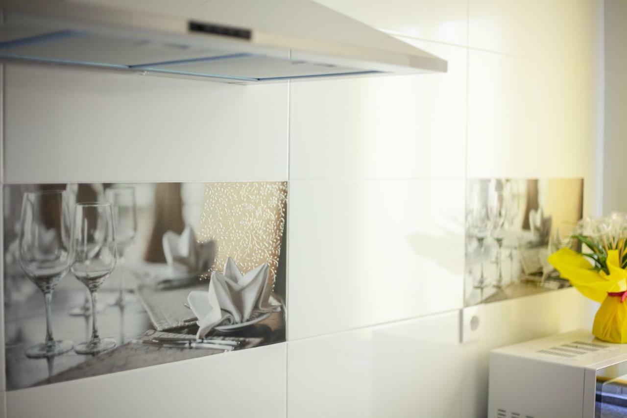 Apartamentos El Paraiso ログローニョ エクステリア 写真