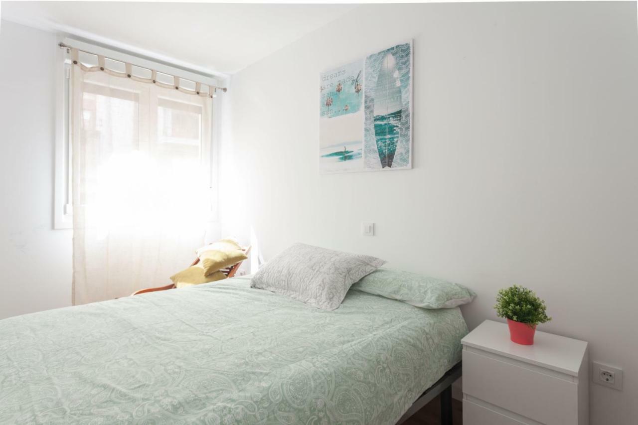 Apartamentos El Paraiso ログローニョ エクステリア 写真