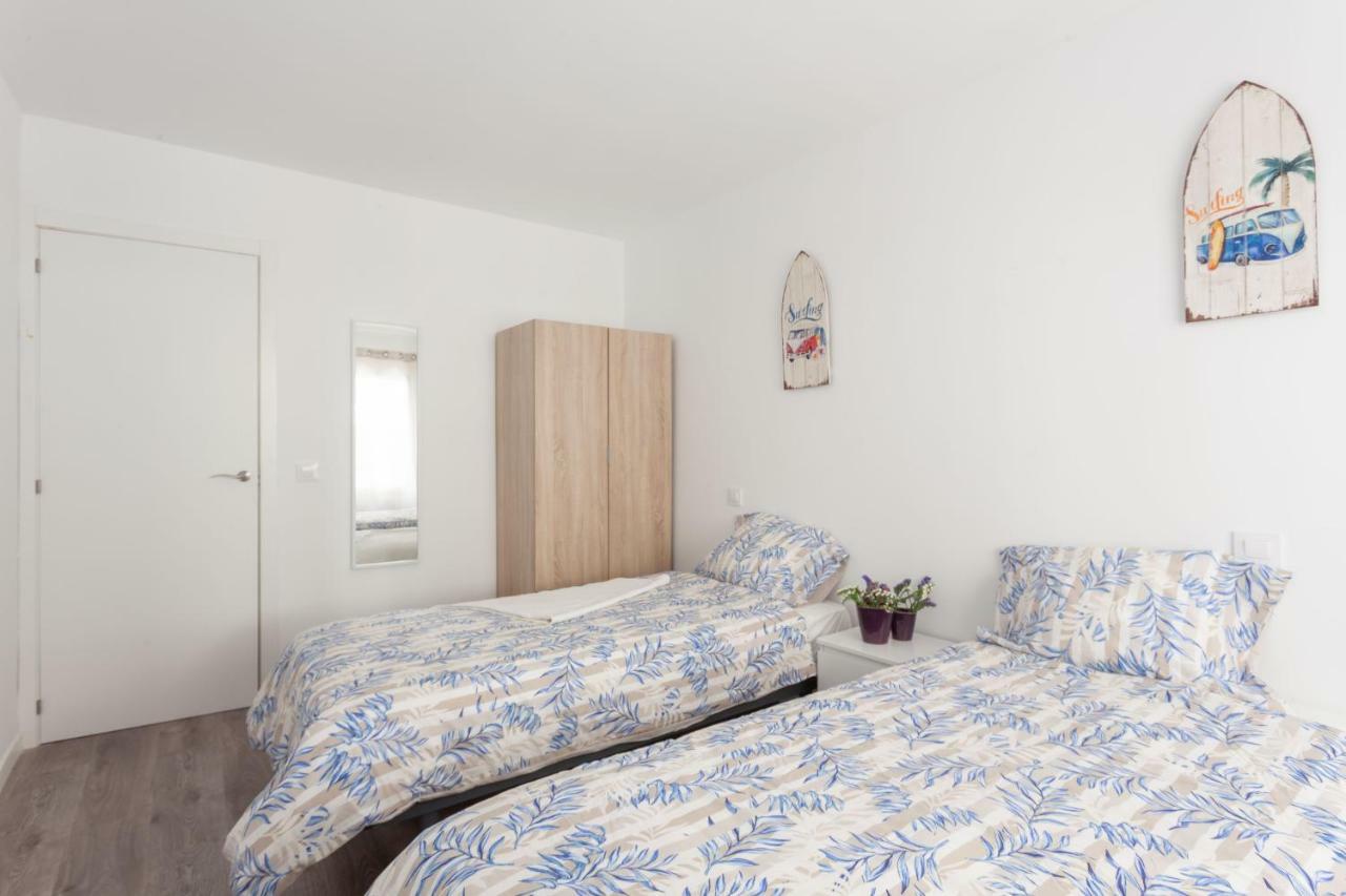 Apartamentos El Paraiso ログローニョ エクステリア 写真